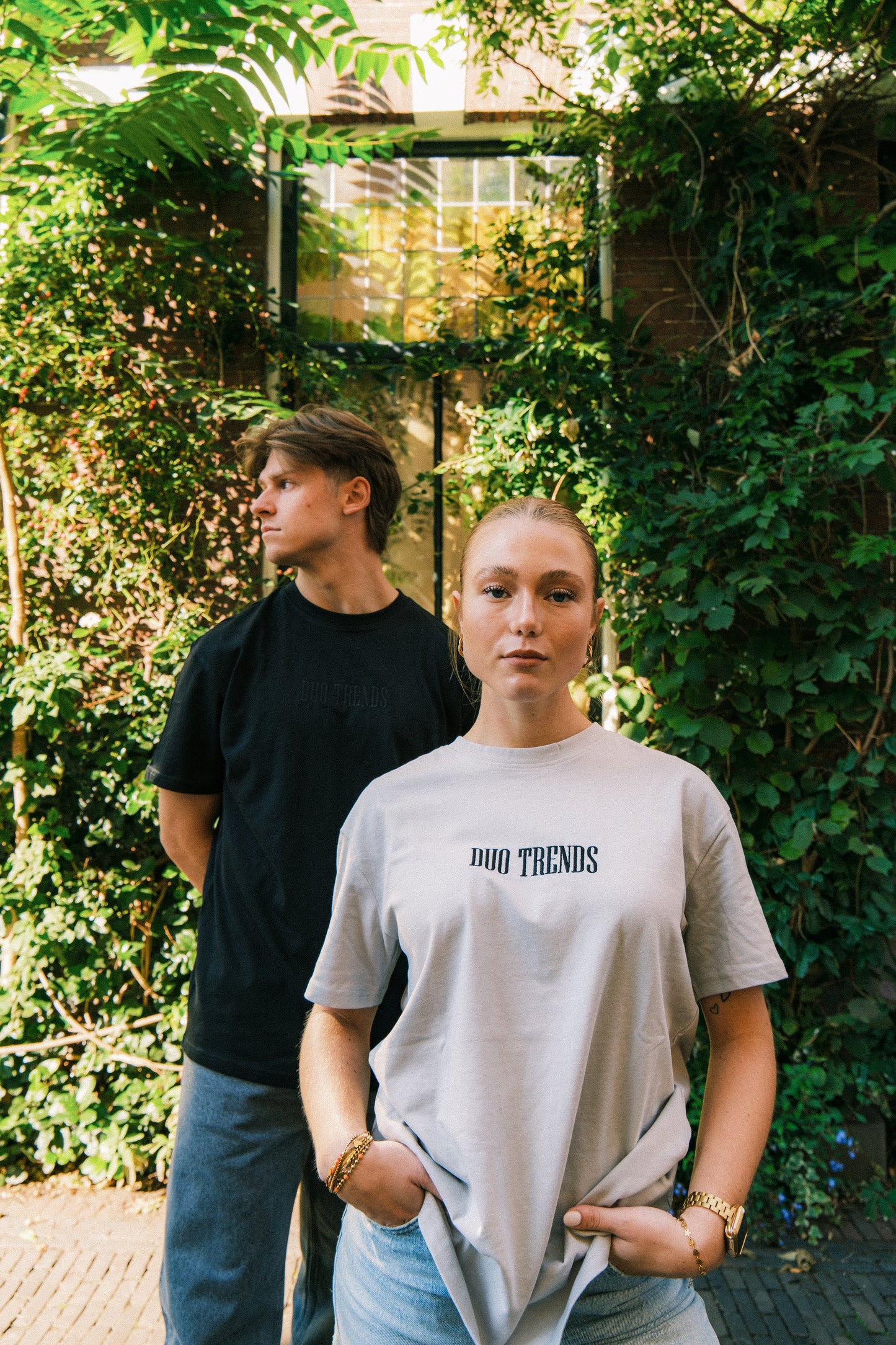 DUO TRENDS LOGO TEE